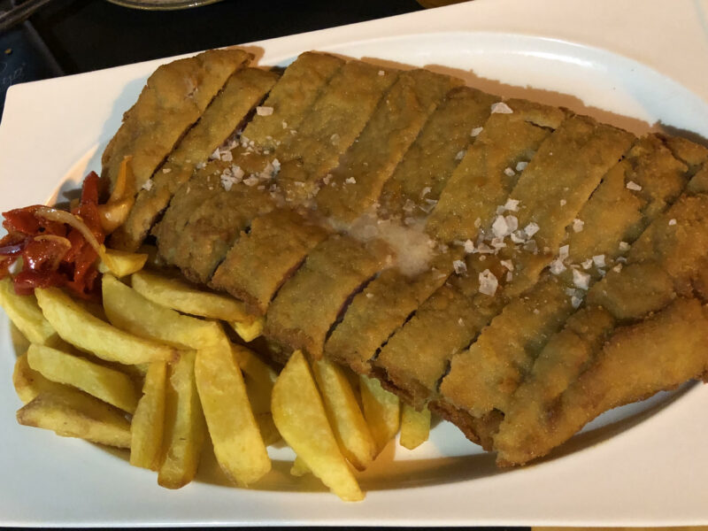 Cachopo asturiano.